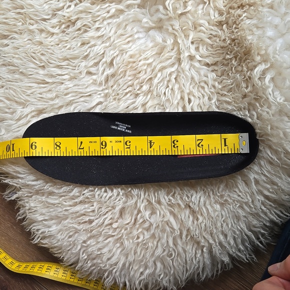 Hunter Black and Gray Winter Boots - Picture 15 of 16